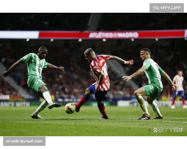 瓦伦西亚力克皇家贝蒂斯 西甲积分榜重返欧战竞争行列